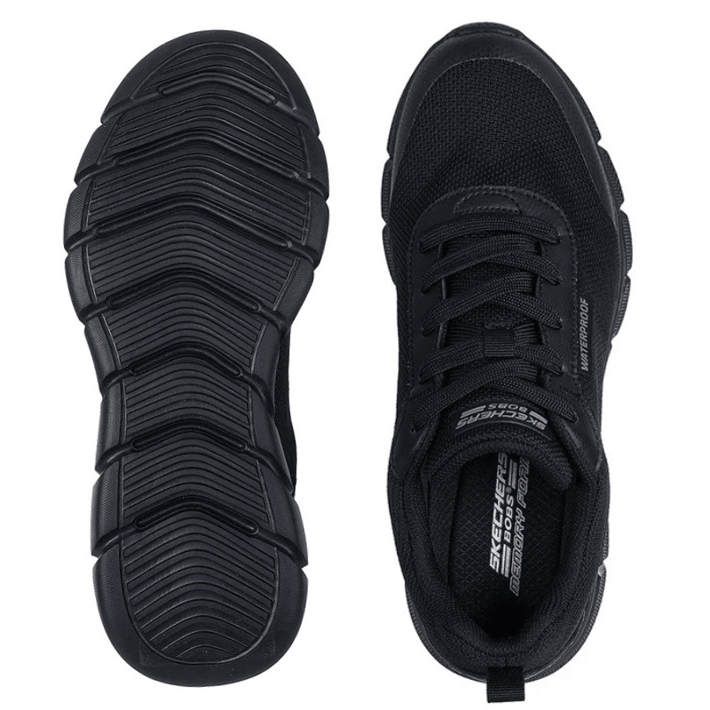 Sapatilha Skechers preta para homem vista de cima e uma sola com padrão a condizer, vista de baixo