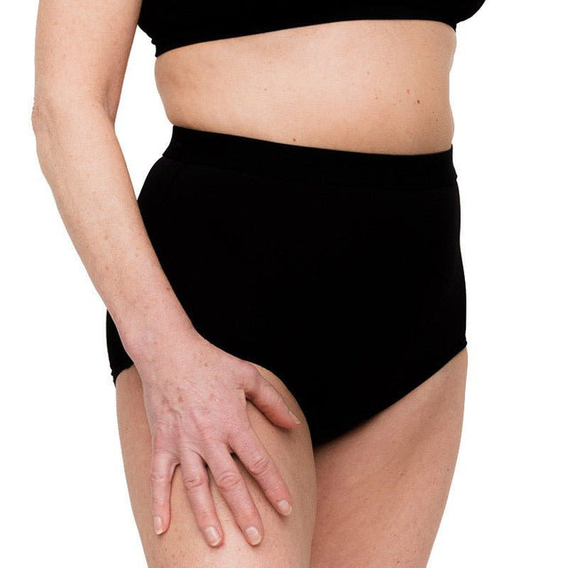 Højtaljet inkontinens trusse i mikrofiber - Sort - Seniorshop