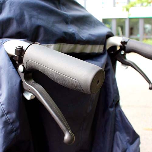 Regnslag med ærmer og hætte - Seniorshop