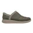 Sapato de lazer Skechers verde-oliva para senhora, vista lateral, com parte superior acolchoada e rebordo em malha
