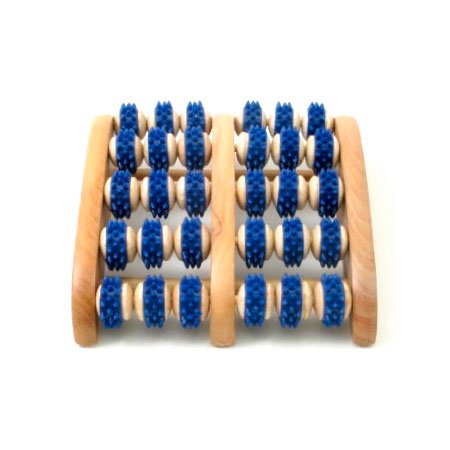 Rolo de massagem para os pés em madeira com antiderrapante